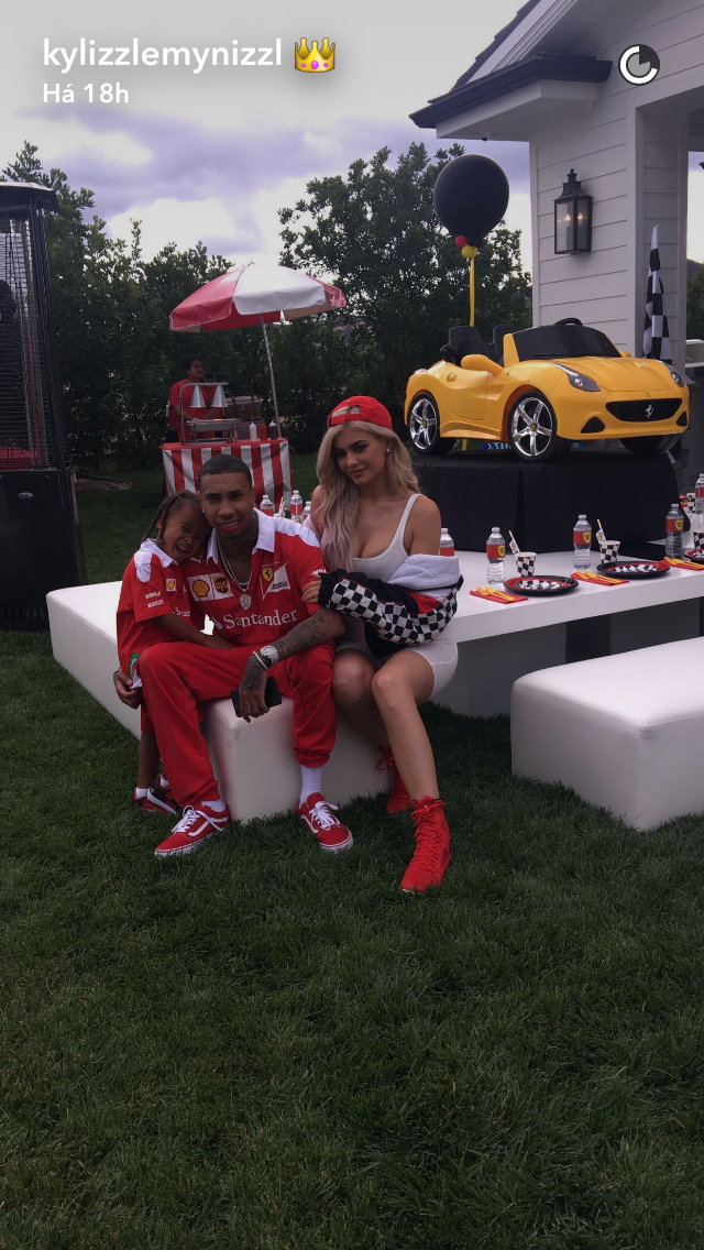 kylie-jenner-festa-filho-tyga-capa