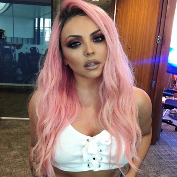 famosas-cabelo-rosa-jesy-nelson