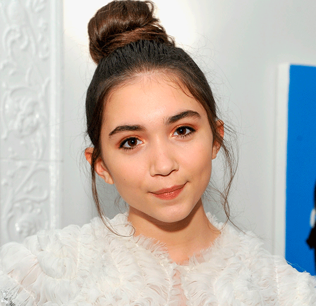 make sombra laranja rowan blanchard