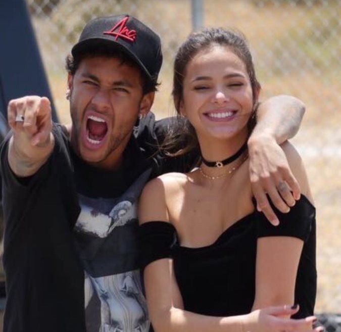 bruna-marquezine-neymar-curtem-fotos-brumar-fas-surtam