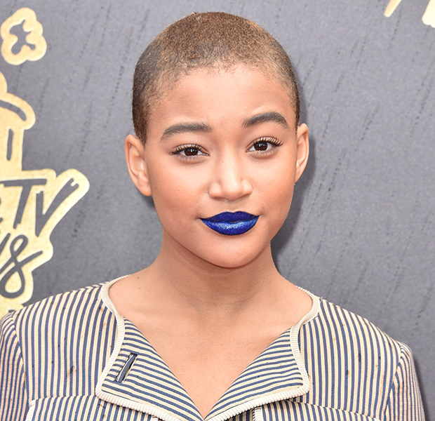 makes halloween famosas Amandla Stenberg