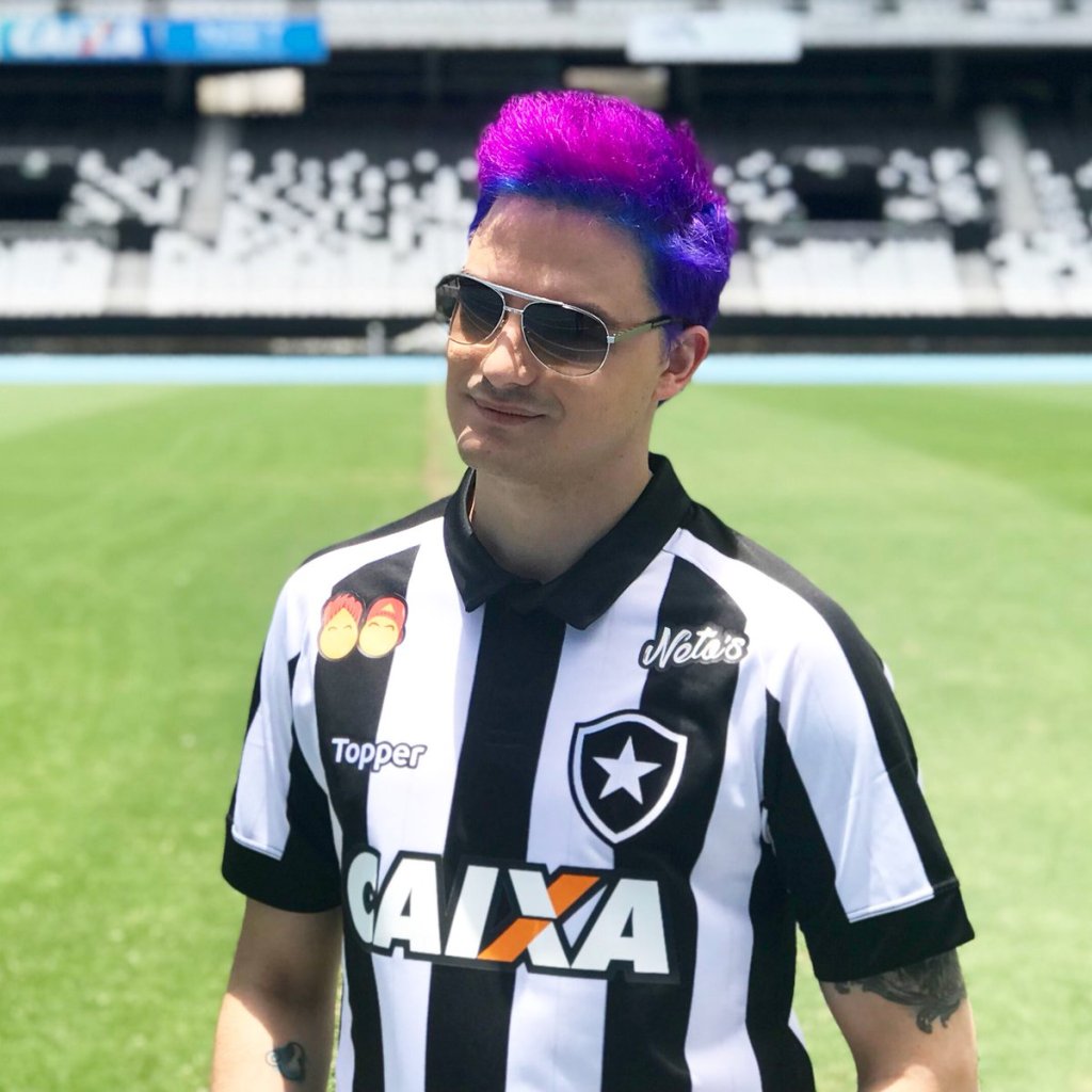 elipe-neto-vai-patrocinar-botafogo-empresa-coxinhas