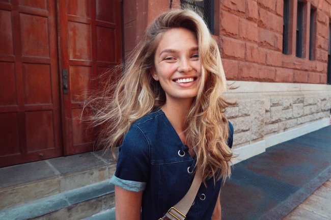 Romee-Strijd-sem-maquiagem