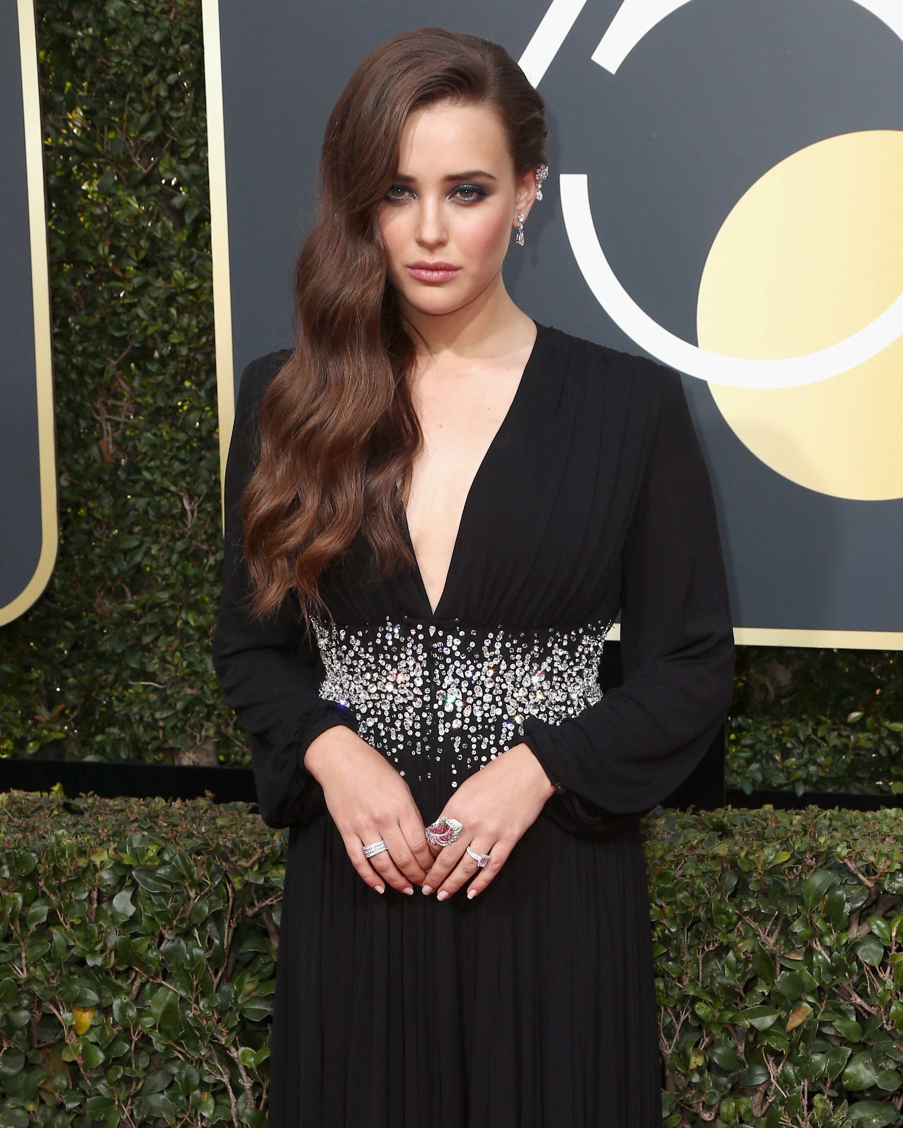 katherine-langford-golden-globes-2018