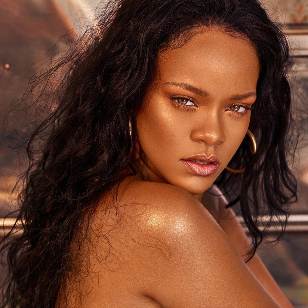 iluminador-body-lava-rihanna