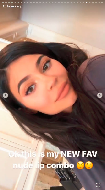 kylie-jenner-tutorial-delineado-gatinho