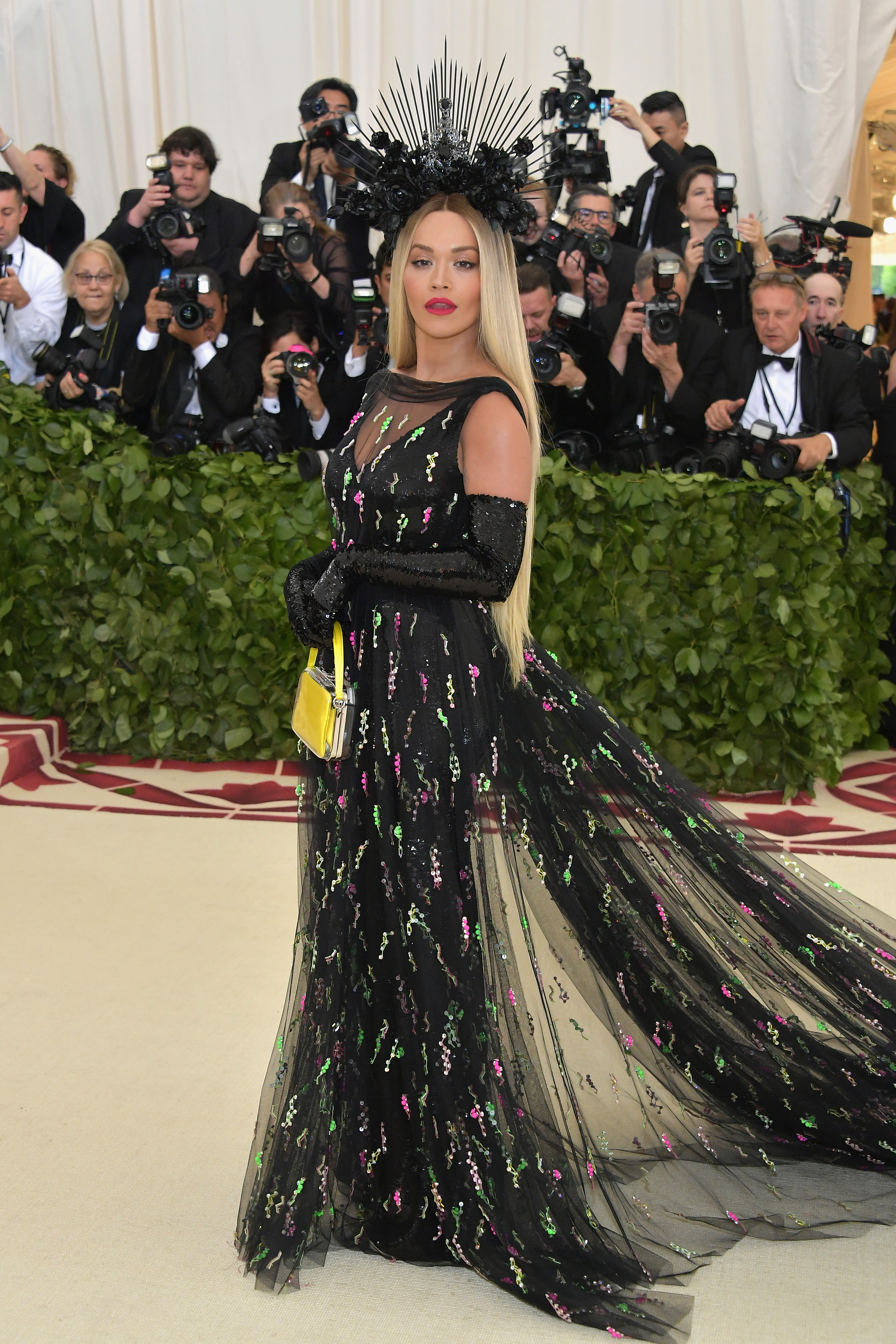 rita-ora-met-gala rita-ora-met-gala