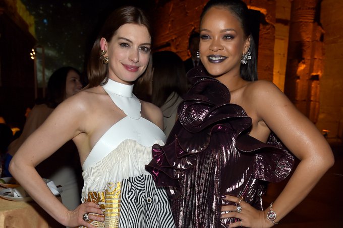 rihanna-anne-hathaway rihanna-anne-hathaway