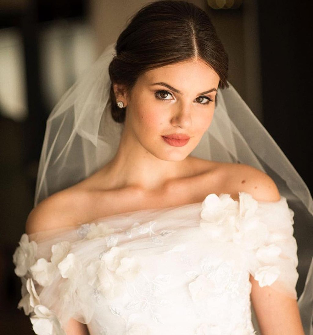 camila-queiroz-penteado-casamento-acessorio-diamante