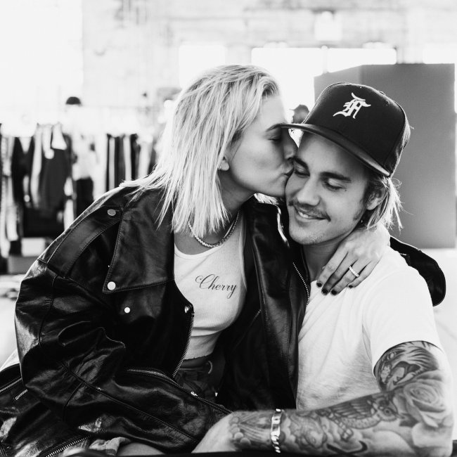 justin-bieber-chora-consolado-hailey-baldwin