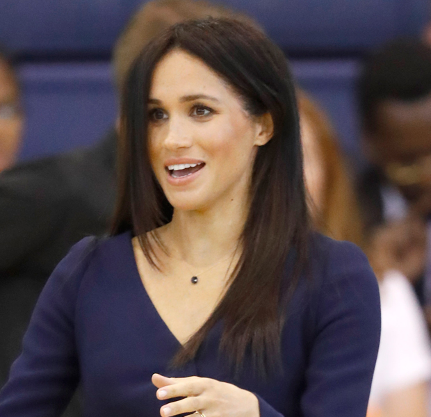 meghan-markle-cabelo-solto-e-liso-2