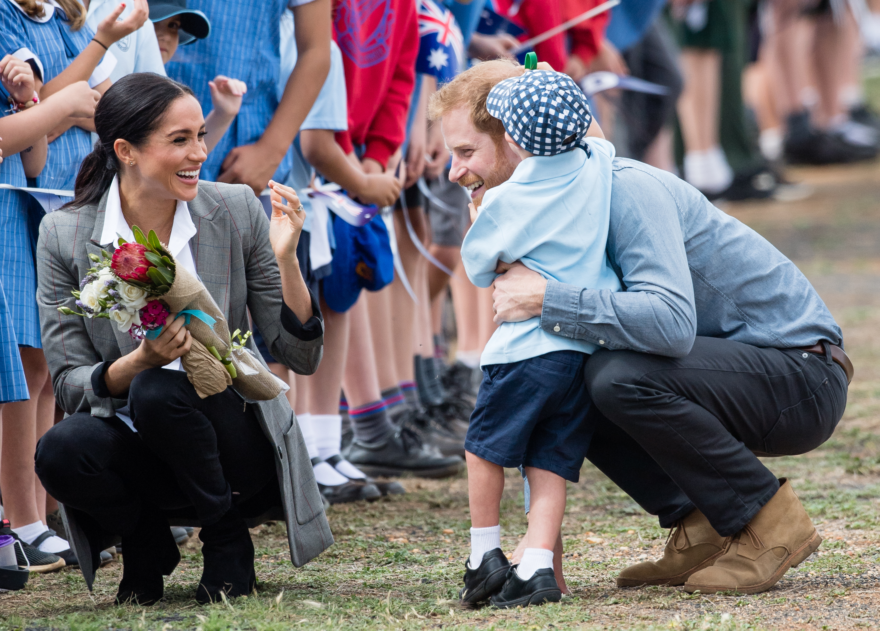 meghan-markle-principe-harry-garotinho-australia