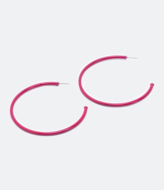 Brinco de argola rosa da Renner (R$ 25,90*). Brinco de argola rosa da Renner (R$ 25,90*).