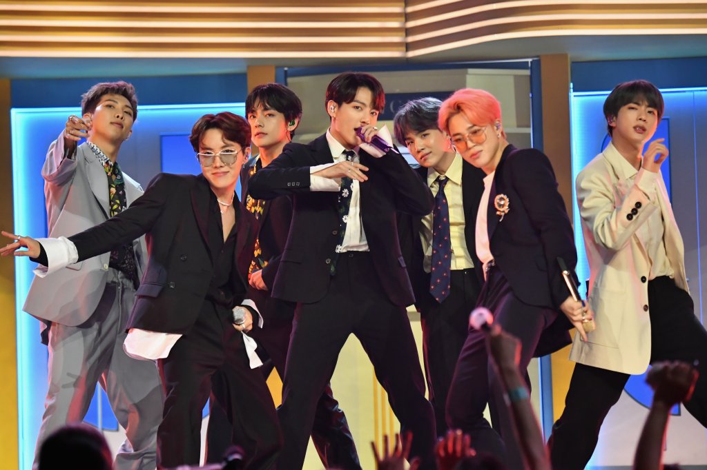 bts-billboard-music-awards