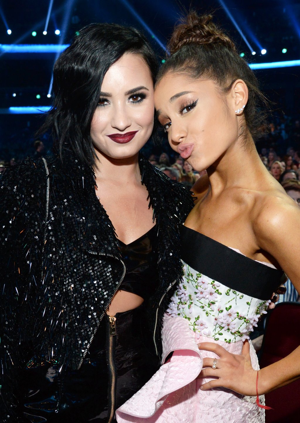 demi-lovato-ariana-grande