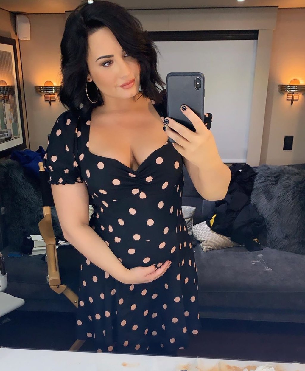 demi-lovato-barriga-de-gravida-fake