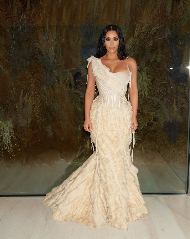Kim Kardashian em festa pós-Oscar 2020