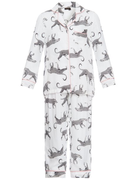 Pijama estampa jaguar da Loungerie (R$ 229,90*) Pijama estampa jaguar da Loungerie (R$ 229,90*)