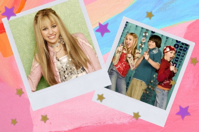 Looks Hannah Montana Montagem com 2 fotos do seriado Hannah Montana, na primeira a personagem Hannah sorridente em um fundo verde usando casaquinho rosa claro e com a mão na cintura, na outra Hannah e dois personagens da série em pose de dança e sorridentes.
