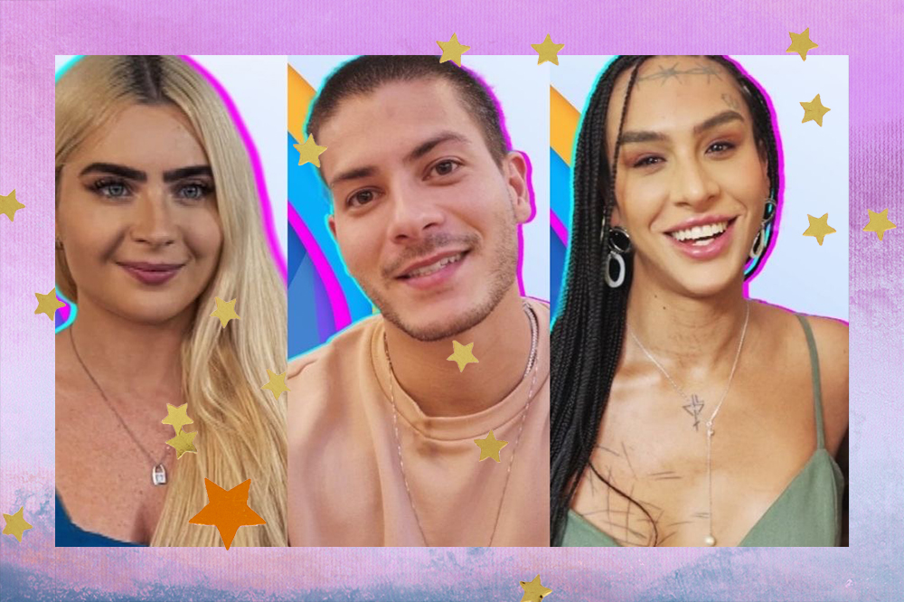 Fotos de Jade Picon, Arthur Aguiar e Linn da Quebrada na chamada do BBB22; a margem é um degradê em tons de rosa, lilás, azul, roxo e branco com estrelas amarelas e laranjas decorando a imagem