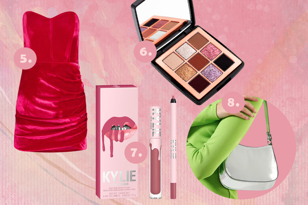 Montagem em fundo rosa com quatro sugestões de presentes para o Dia dos Namorados: vestido vermelho, paleta de sombras, batom líquido e bolsa prateada