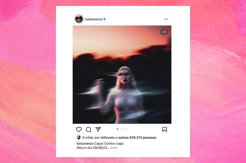 Demi Lovato curtiu o post de Luísa Print do post de Luísa Sonza no Instagram com curtida de Demi Lovato. Fundo rosa