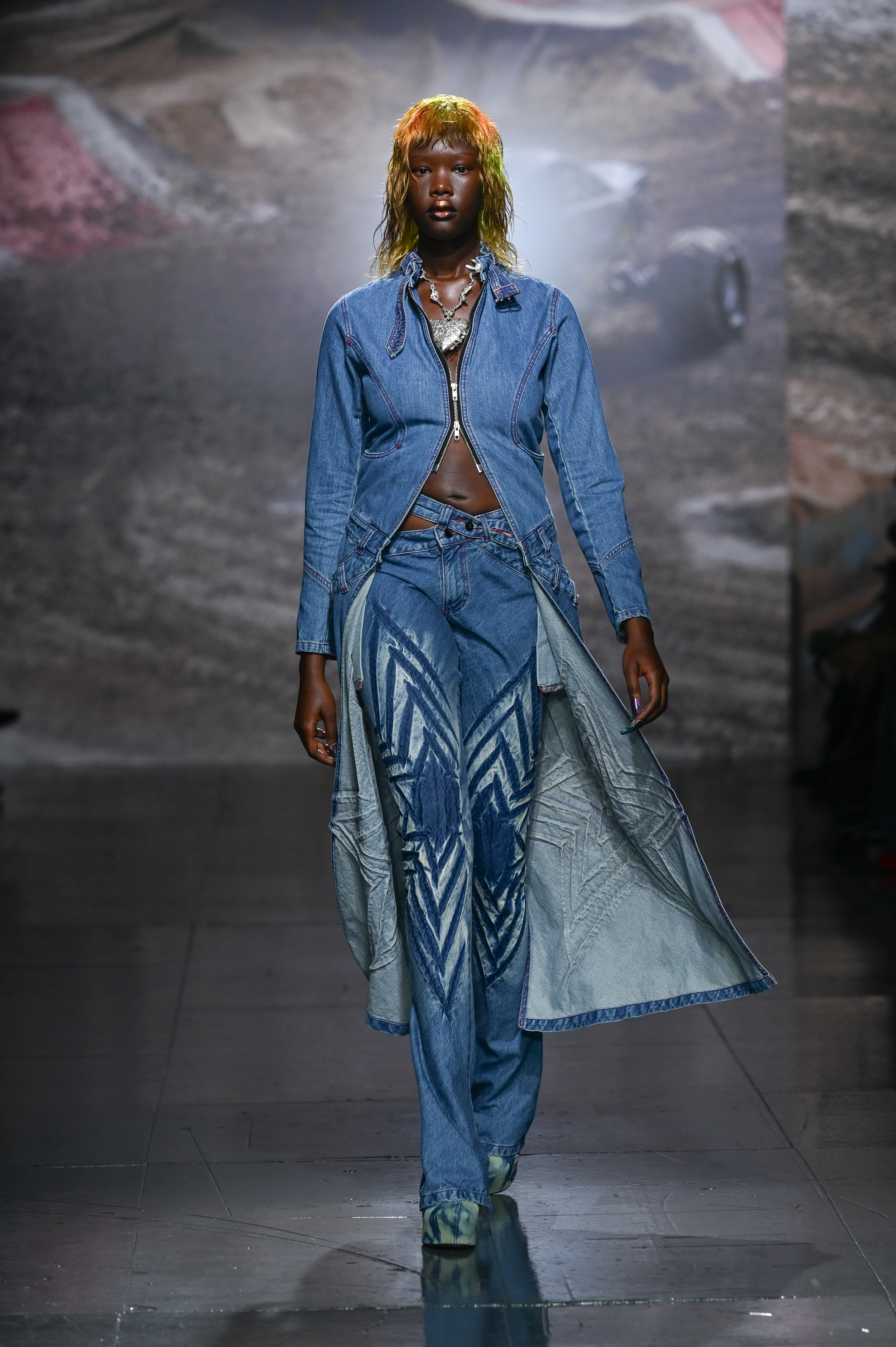 Masha Popova – Runway – LFW September 2023 Desfile da coleção de primavera-verão 2024 da Masha Popova na semana de moda de Londres