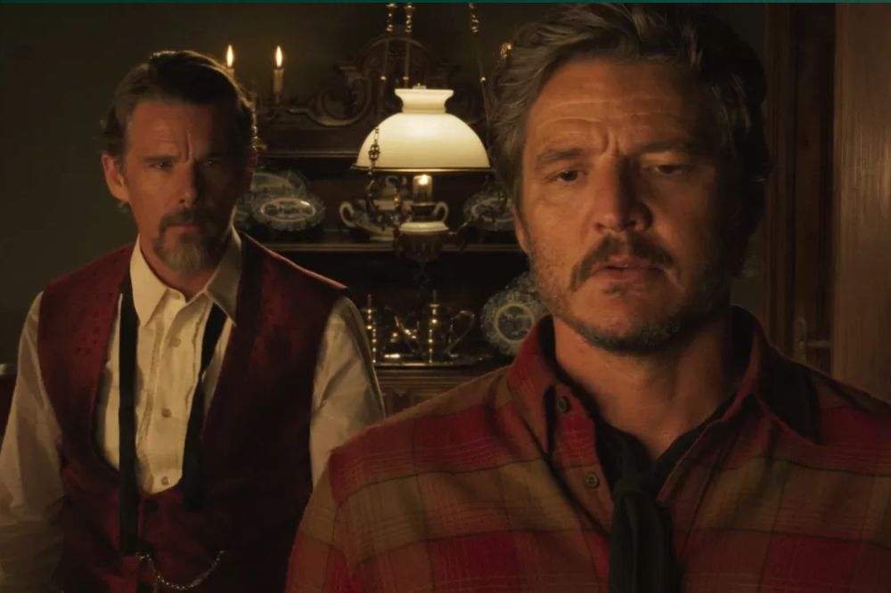 Imagem de Ethan Hawke e Pedro Pascal juntos