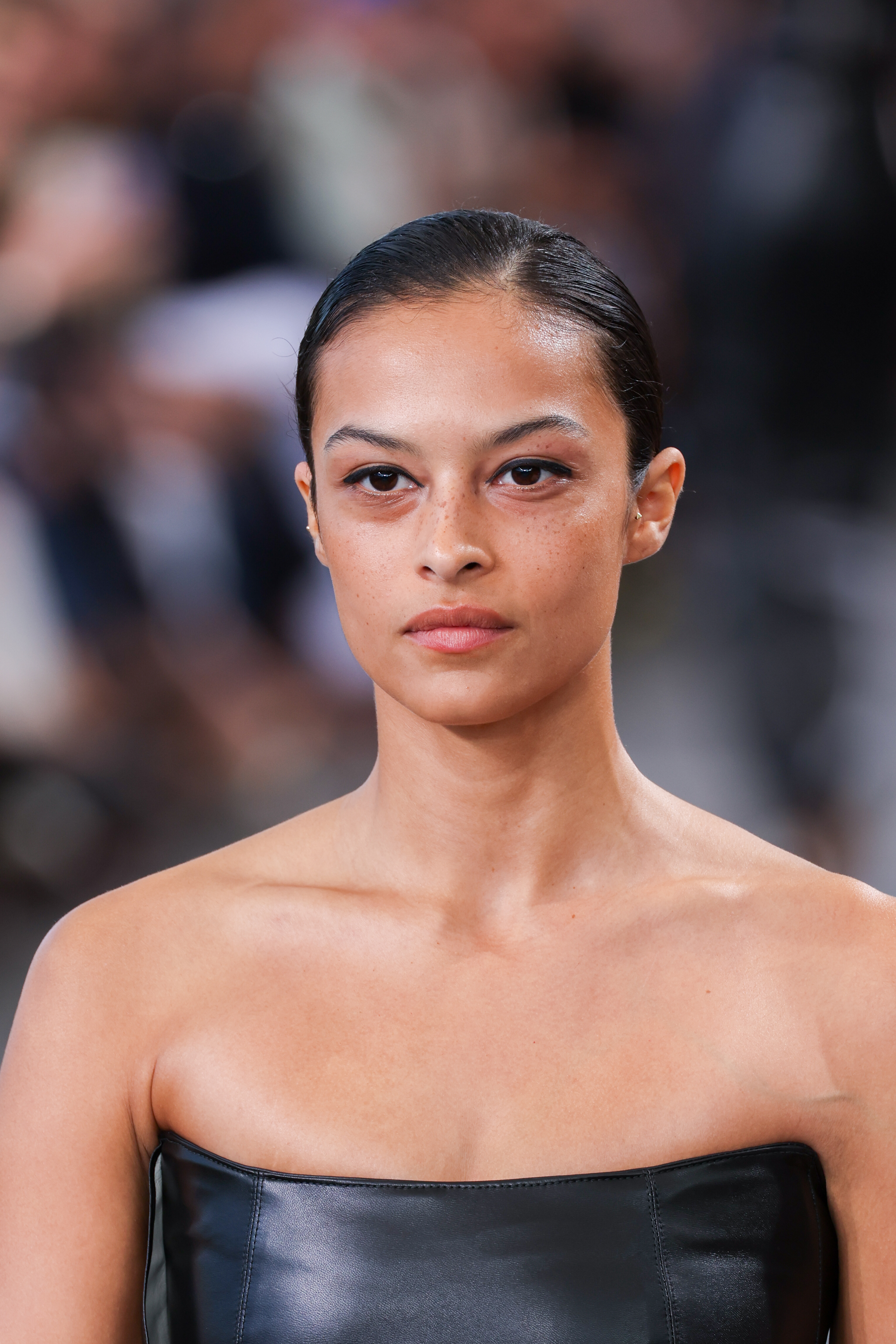 Chloé : Runway – Paris Fashion Week – Womenswear Spring/Summer 2024 Modelo Devyn Garcia no desfile da coleção de primavera-verão 2024 da Chloé na semana de moda de Paris