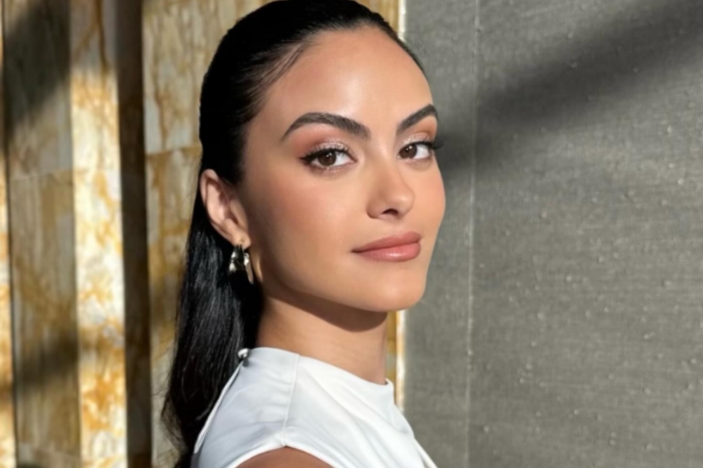 Camila Mendes