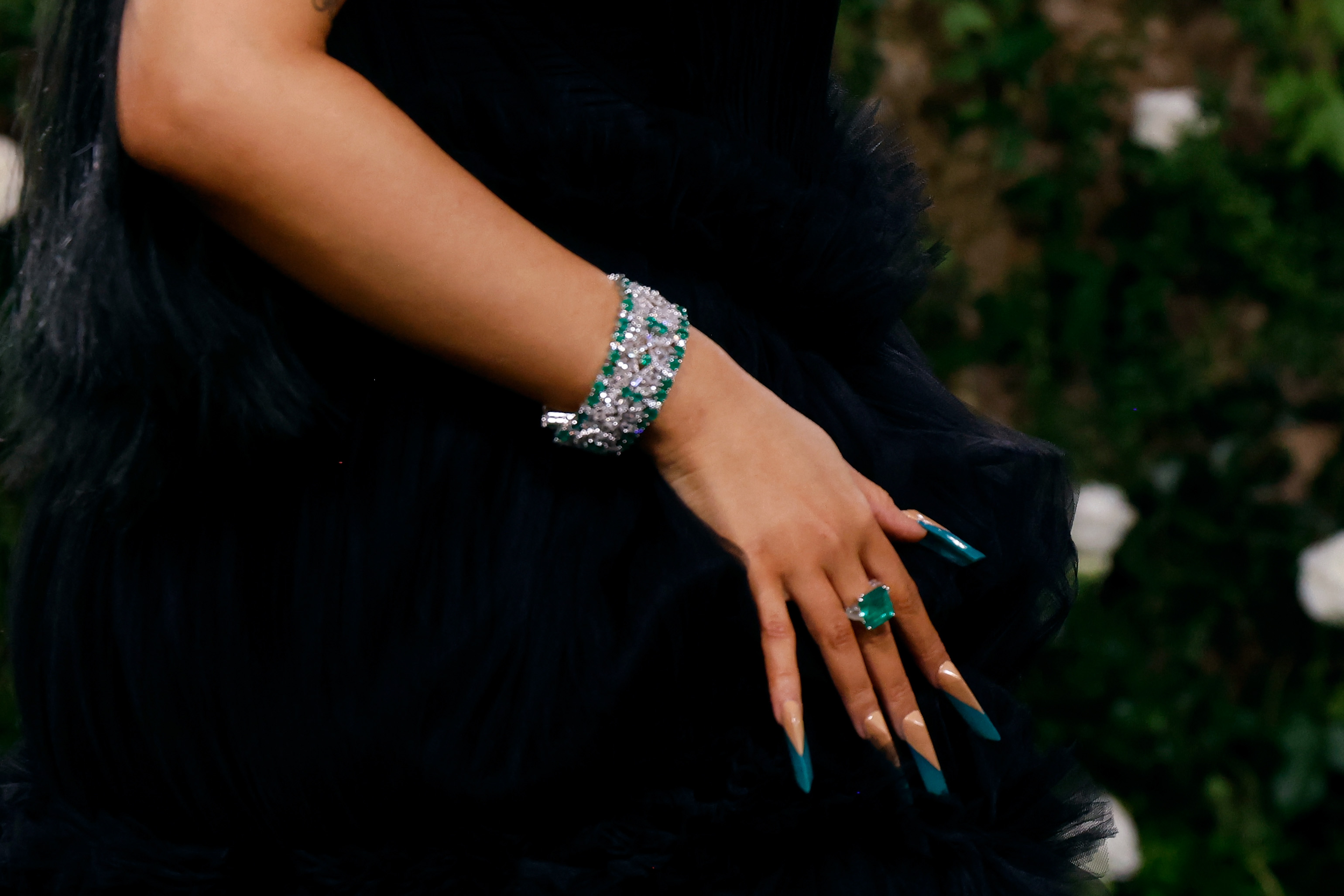The 2024 Met Gala Celebrating “Sleeping Beauties: Reawakening Fashion” – Arrivals Unhas da Cardi B para o MET Gala 2024