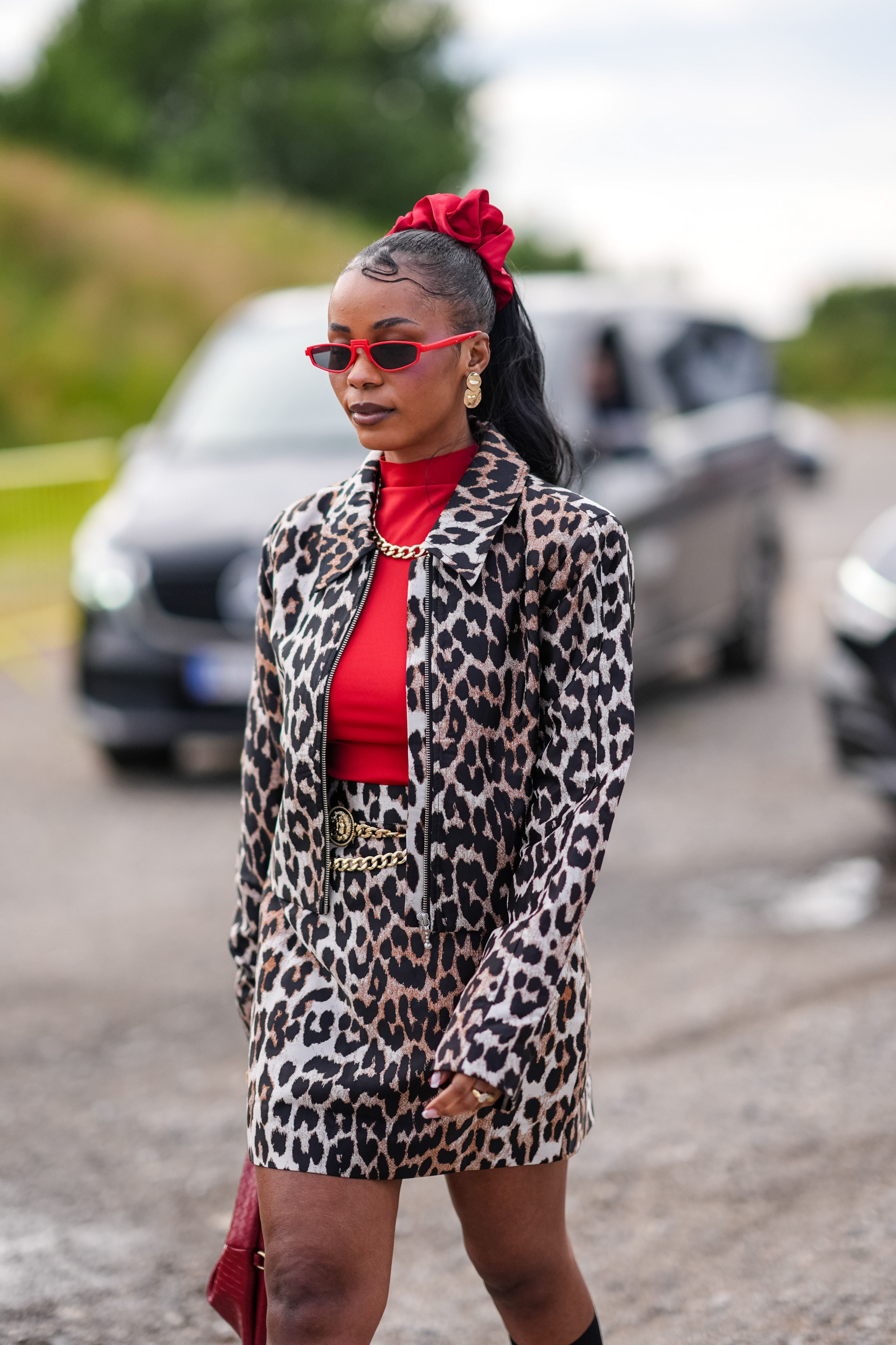 Street Style – Day 1 – Copenhagen Fashion Week SS25 Look do street style da temporada de primavera-verão 2025 da semana de moda de Copenhagen