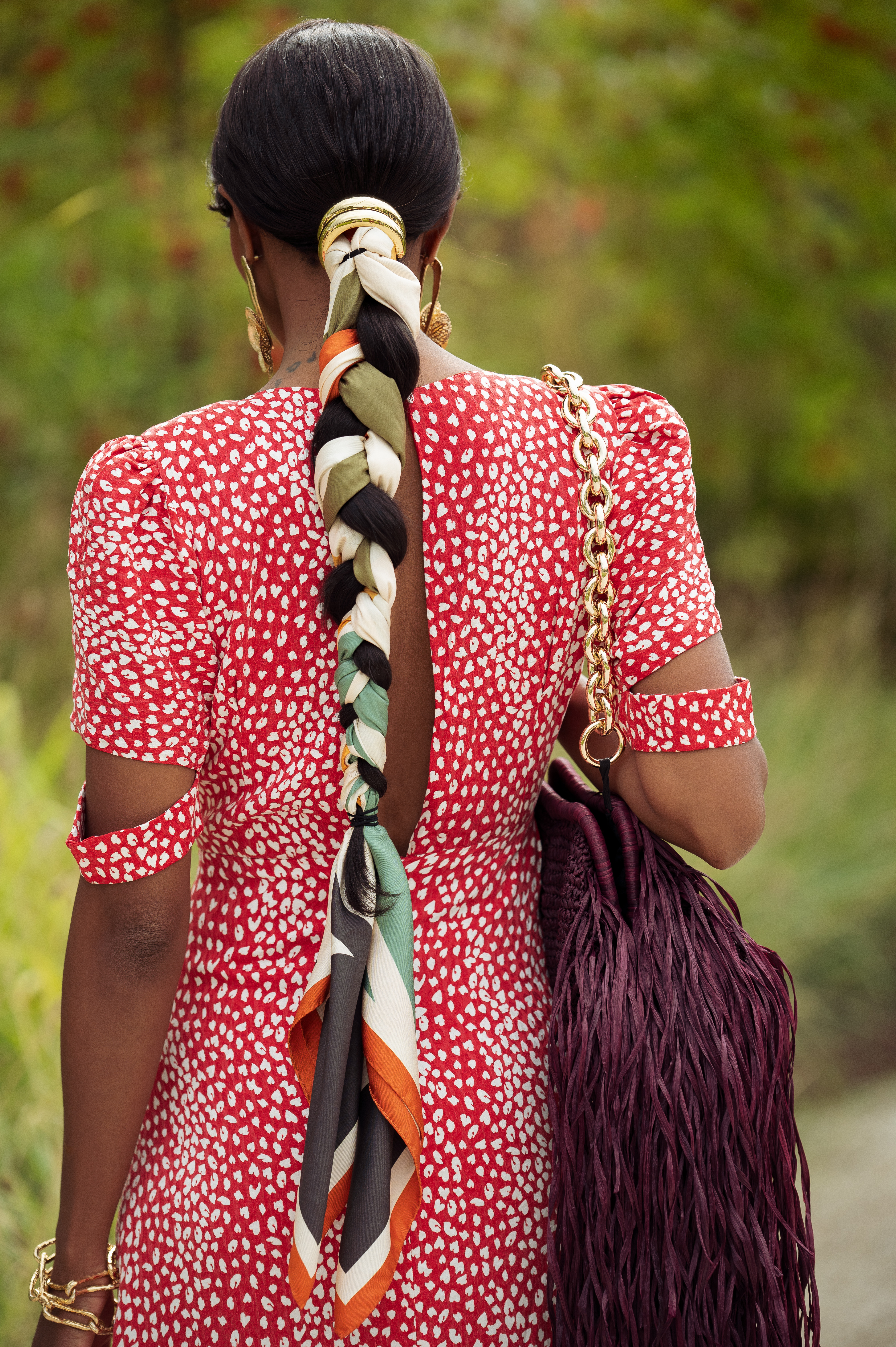 Look do street style da temporada de primavera-verão 2025 da semana de moda de Copenhagen