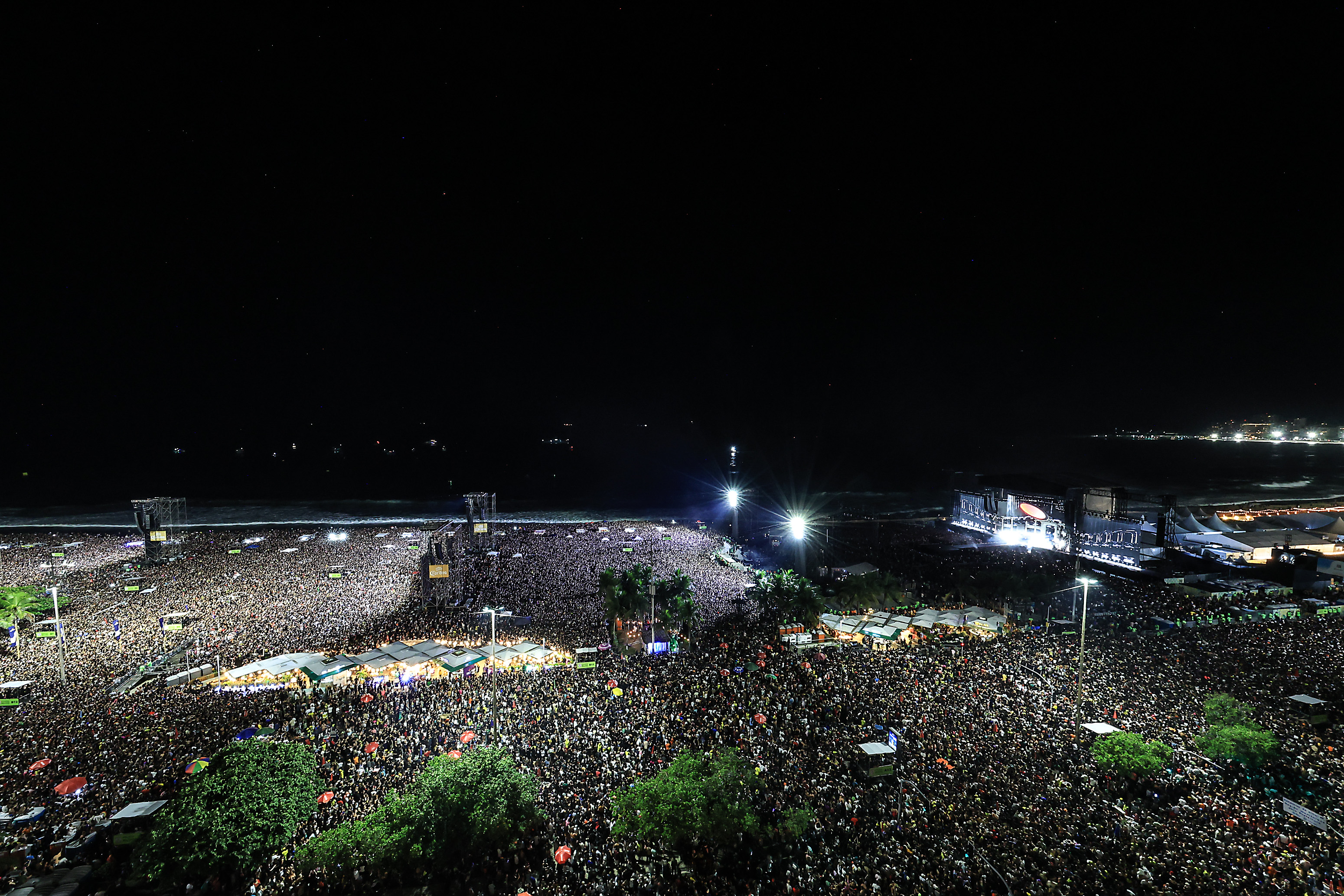 Lady Gaga Gives Massive Free Concert in Copacabana Beach